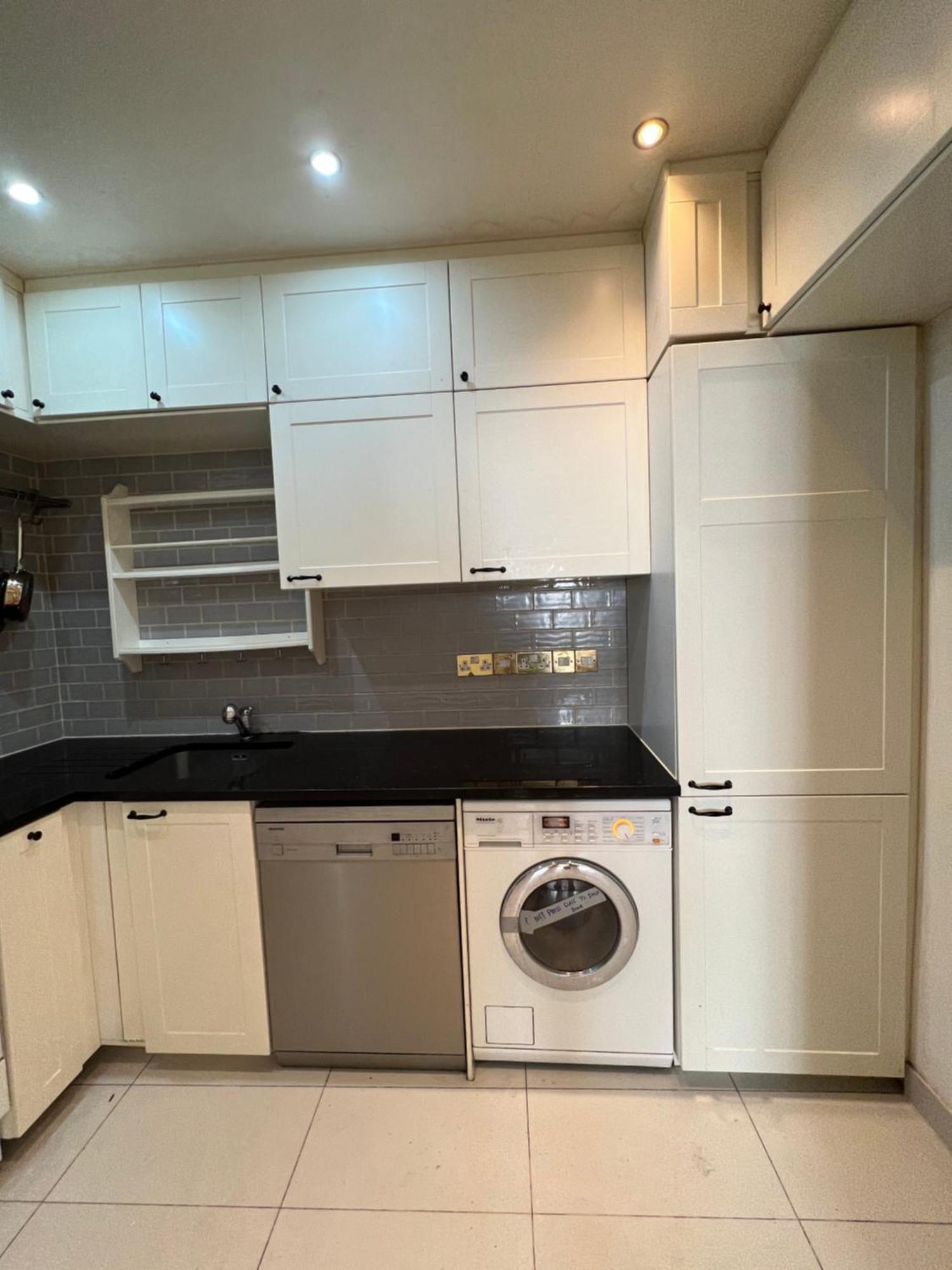 1 Min From Paddington - 2 Bed, 2 Bath Apartment London