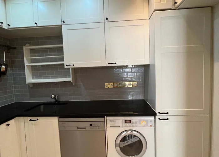 1 Min From Paddington - 2 Bed, 2 Bath